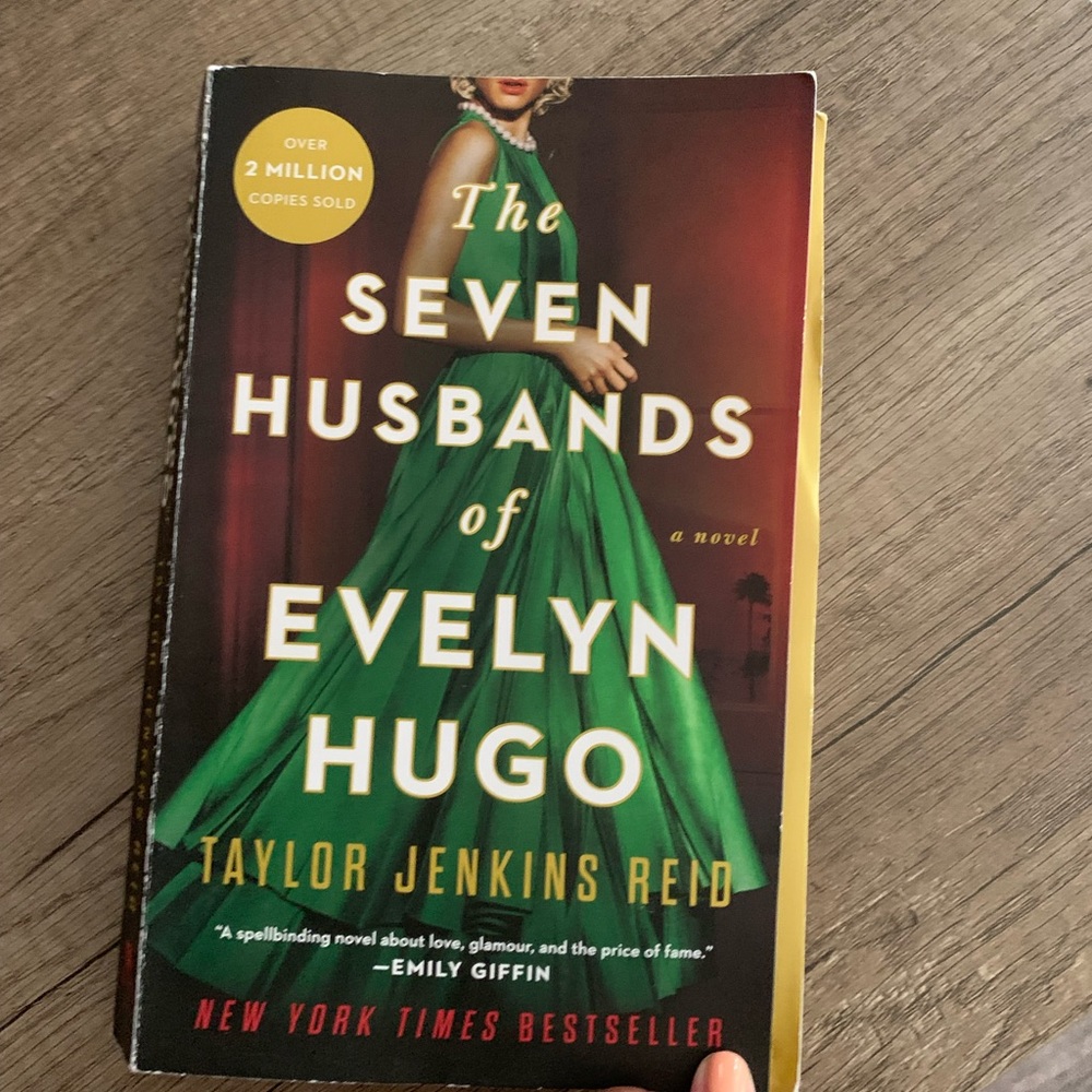 The Seven Husbands of Evelyn Hugo